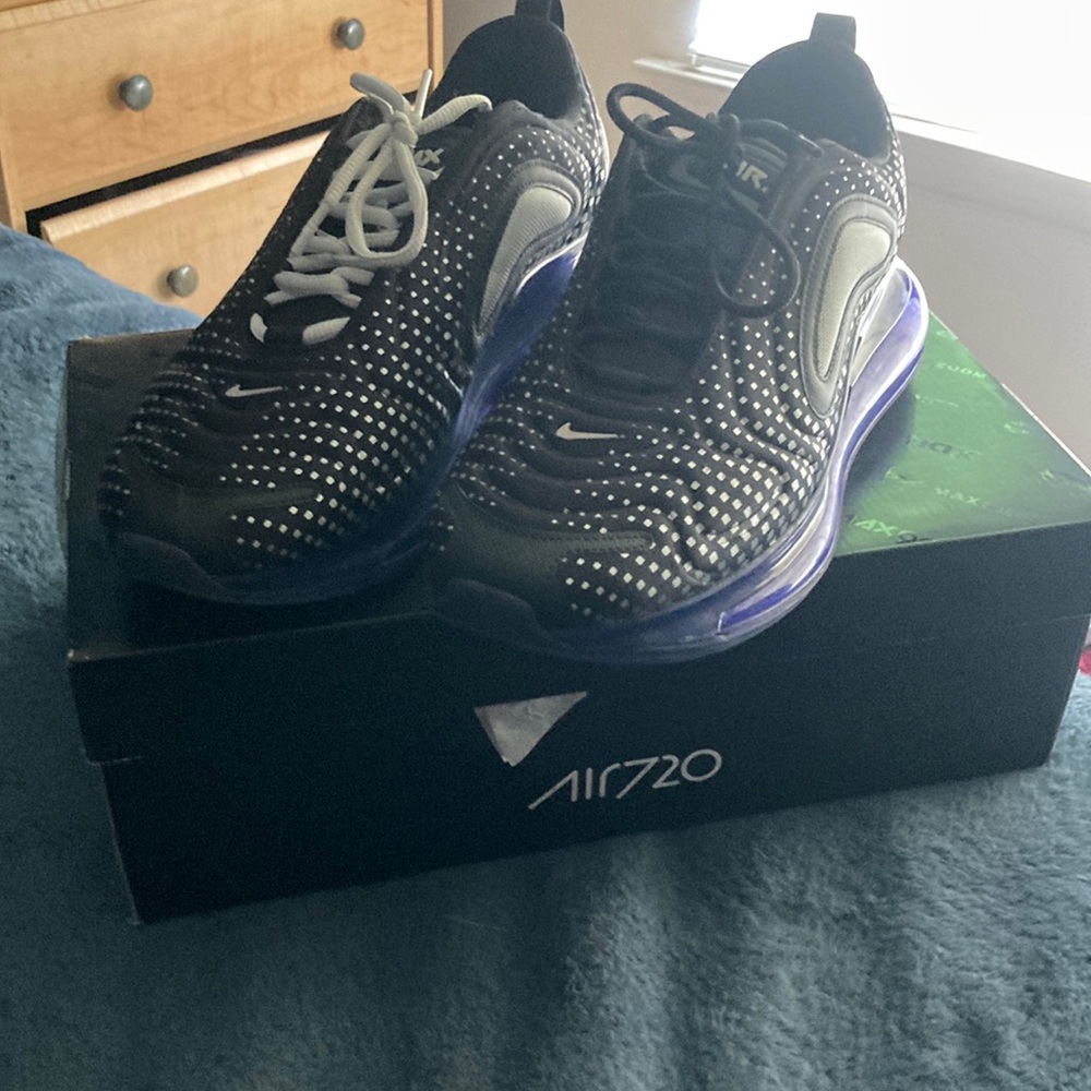 Air max 720 statics